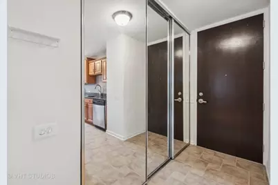 535 N Michigan Avenue #2008, Chicago, IL 60611 - Photo 10