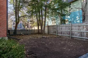 326 S 2nd St, Rockford, IL 61104 - Photo 8