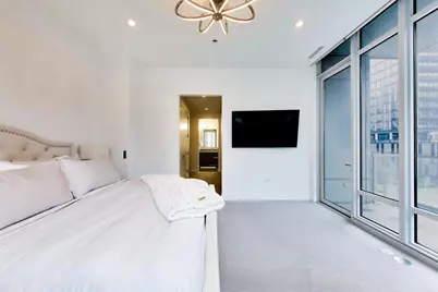 360 W Erie Street #5D, Chicago, IL 60654 - Photo 16