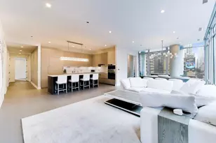 360 W Erie St, Chicago, IL 60654 - Photo 4