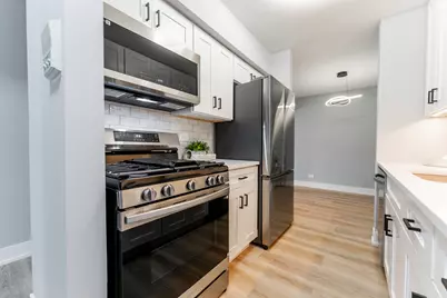 10 Oak Creek Drive #1020, Buffalo Grove, IL 60089 - Photo 6