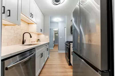 10 Oak Creek Drive #1020, Buffalo Grove, IL 60089 - Photo 8