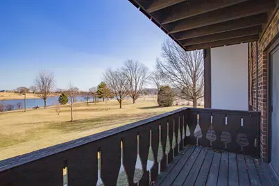 4 Crestview Lane #10, Vernon Hills, IL 60061 - Photo 6