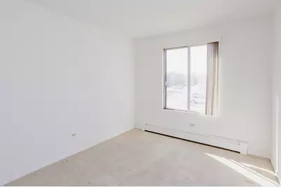 4 Crestview Lane #10, Vernon Hills, IL 60061 - Photo 16