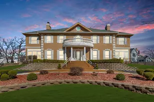 739 Aberdeen Dr, Crete, IL 60417 - Photo 1