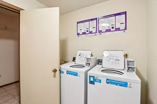 220 Madison St, Joliet, IL 60435 - Photo 10