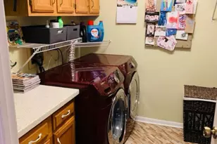 1404 Plum Ct, Mount Prospect, IL 60056 - Photo 6