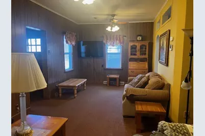 425 E Dakota Street, Spring Valley, IL 61362 - Photo 6