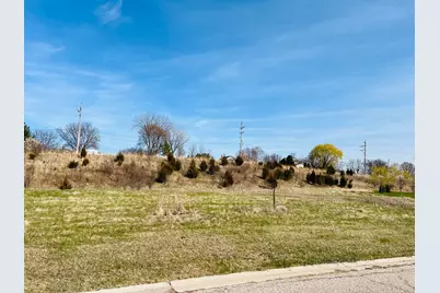 10465 Red Leaf Circle, Lakewood, IL 60014 - Photo 2