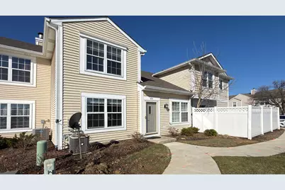 424 Le Parc Circle, Buffalo Grove, IL 60089 - Photo 1