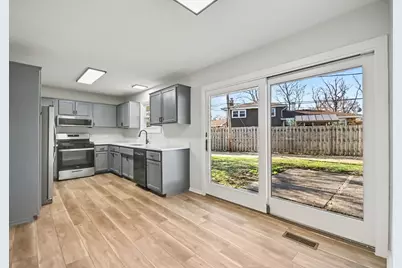 5535 Adeline Place, Oak Forest, IL 60452 - Photo 4