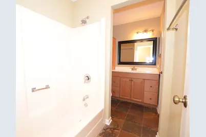 387 Amy Court, Naperville, IL 60565 - Photo 16