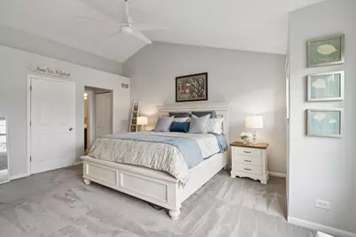 2190 Shadow Creek Court, Vernon Hills, IL 60061 - Photo 14