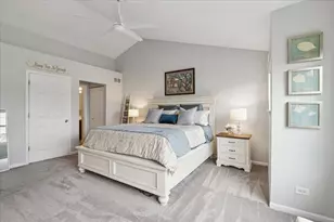 2190 Shadow Creek Ct, Vernon Hills, IL 60061 - Photo 14