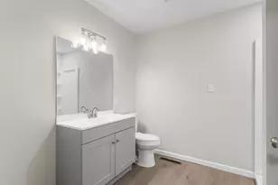 2704 W Kirby Ave, Champaign, IL 61821 - Photo 20
