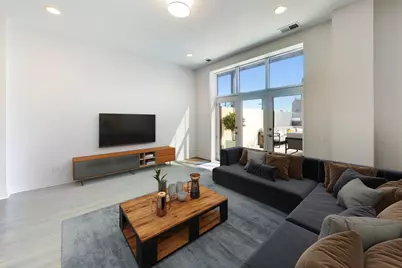 725 N Aberdeen Street #202, Chicago, IL 60642 - Photo 4