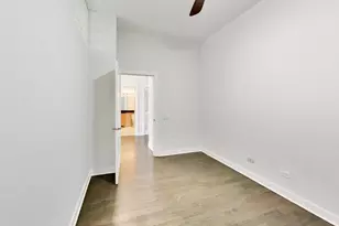 725 N Aberdeen St, Chicago, IL 60642 - Photo 22