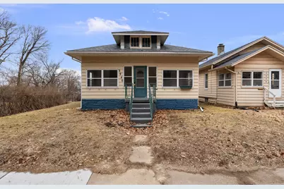 3940 12th Street, Rock Island, IL 61201 - Photo 1