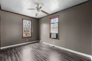 3940 12th St, Rock Island, IL 61201 - Photo 18