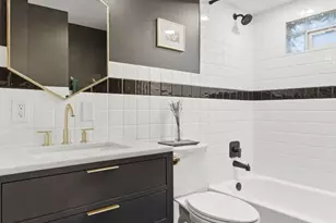 3469 N Keating Ave, Chicago, IL 60641 - Photo 16