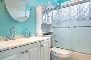 2316 Periwinkle Ct, Naperville, IL 60540 - Photo 24