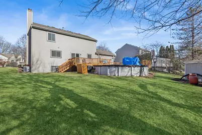 701 N Carriage Hill Road, Island Lake, IL 60042 - Photo 24
