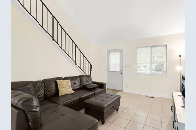 1807 Whitney Drive, Hanover Park, IL 60133 - Photo 4