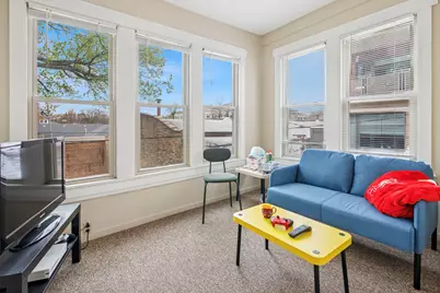 425 N Maple Avenue, Oak Park, IL 60302 - Photo 16