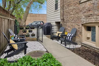 425 N Maple Avenue, Oak Park, IL 60302 - Photo 32