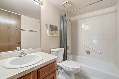 6740 180th Street #1E, Tinley Park, IL 60477 - Photo 18