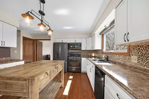 776 Provincetown Dr, Carol Stream, IL 60188 - Photo 12