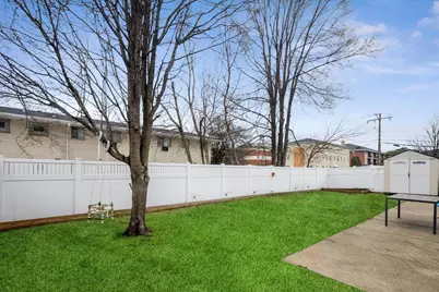 10100 Parke Avenue, Oak Lawn, IL 60453 - Photo 16