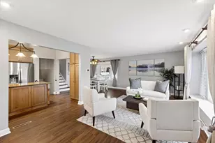 10100 Parke Ave, Oak Lawn, IL 60453 - Photo 2