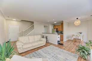 3873 Blackstone Dr, Aurora, IL 60504 - Photo 4