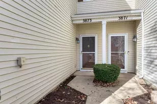 3873 Blackstone Dr, Aurora, IL 60504 - Photo 2