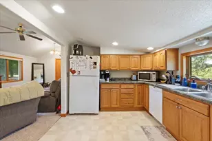 5460 Moline Rd, Erie, IL 61250 - Photo 6