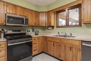 200 Felmley Dr, Normal, IL 61761 - Photo 12