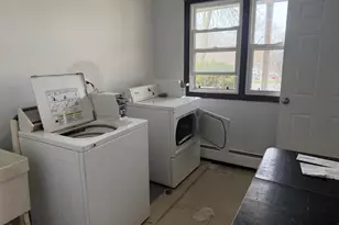 75 Willard Ave, Elgin, IL 60120 - Photo 16