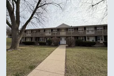 75 Willard Avenue #4, Elgin, IL 60120 - Photo 2