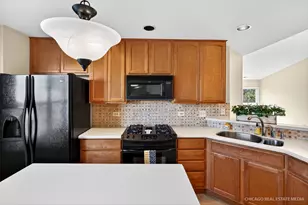 6787 E Monticello Ct, Gurnee, IL 60031 - Photo 4