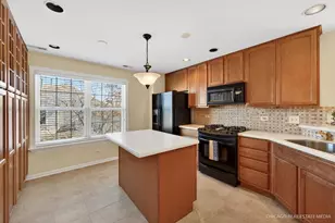 6787 E Monticello Ct, Gurnee, IL 60031 - Photo 2