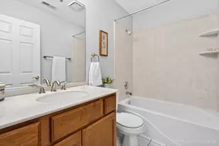 6787 E Monticello Ct, Gurnee, IL 60031 - Photo 14