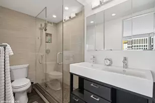 535 N Michigan Ave, Chicago, IL 60611 - Photo 8