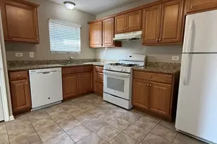 9104 Lincoln Ct, Orland Park, IL 60462 - Photo 8