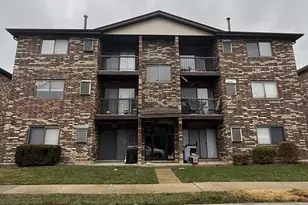 9104 Lincoln Ct, Orland Park, IL 60462 - Photo 1