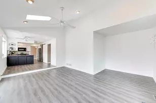 344 Timber Oaks Dr, North Aurora, IL 60542 - Photo 16