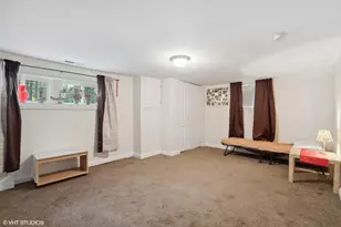 2759-2761 W Francis Pl, Chicago, IL 60647 - Photo 14