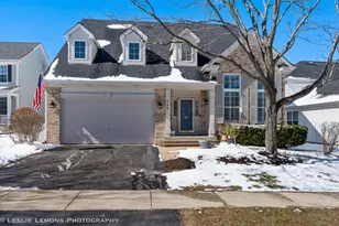 526 Windett Ln, Geneva, IL 60134 - Photo 1