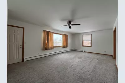 2208 Stieg Road, Woodstock, IL 60098 - Photo 6