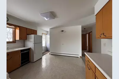 2208 Stieg Road, Woodstock, IL 60098 - Photo 4